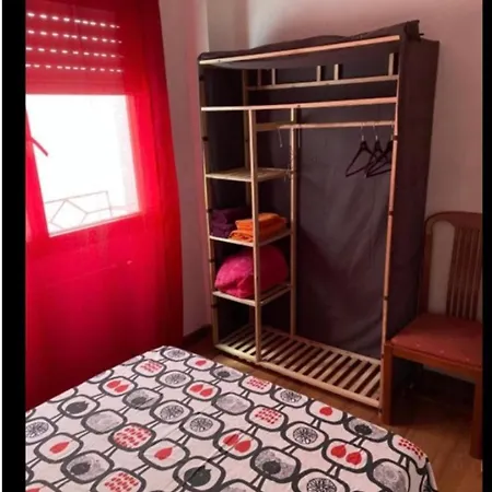 Con Bano Compartido * 奥维耶多